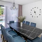 Luxurious In Tatil Evi
