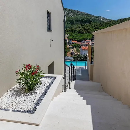 4 Bedroom Amazing In Kremena Holiday home