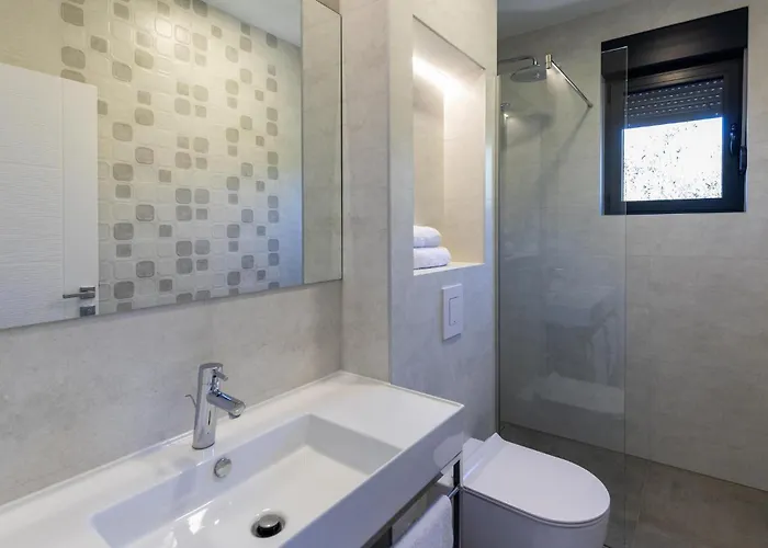 別荘 4 Bedroom Amazing In