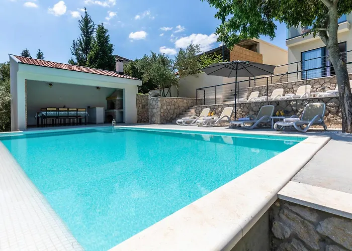 別荘 4 Bedroom Amazing In *