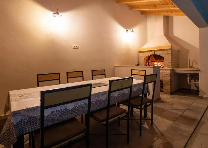 4 Bedroom Amazing In 別荘